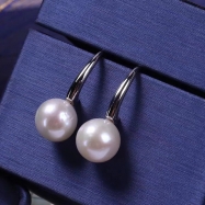 Pearl earrings